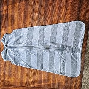 Burt’s Bees Baby Honey Bee Organic Beekeeper™ Wearable Baby Blanket 6-12 months